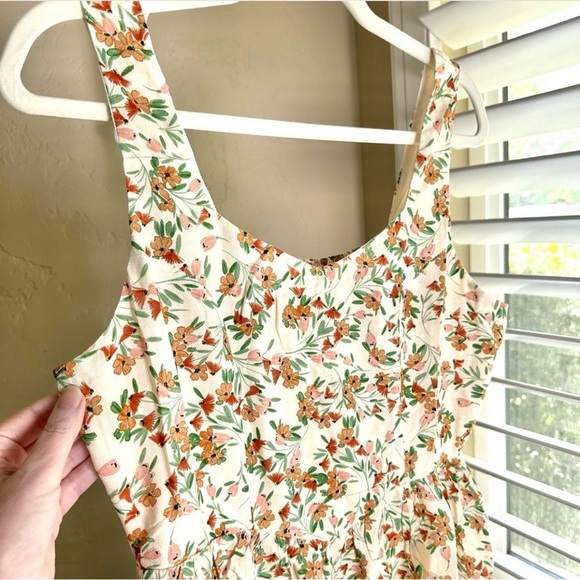 Sadie & Sage Sleeveless Floral Mini Dress Size Medium in Cream - Picture 3 of 8